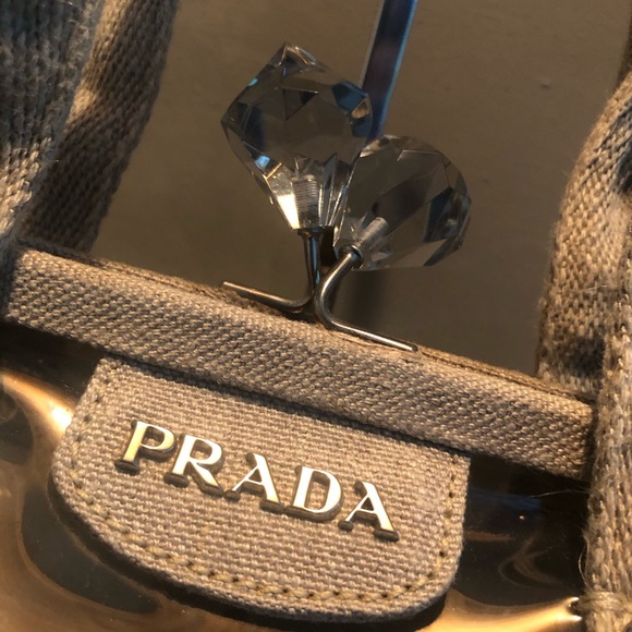 Final price - Limited edition PRADA cruise 2012 collection bag - Picture 2 of 6